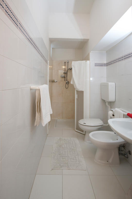 Hotel Garden Κατόλικα Δωμάτιο φωτογραφία