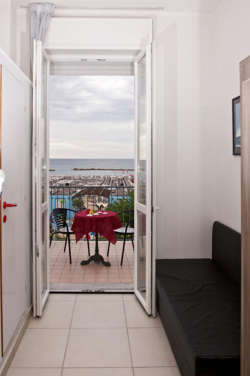 Hotel Garden Κατόλικα Δωμάτιο φωτογραφία