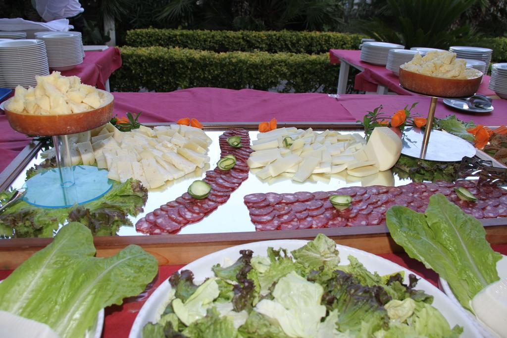 Hotel Garden Κατόλικα Εξωτερικό φωτογραφία